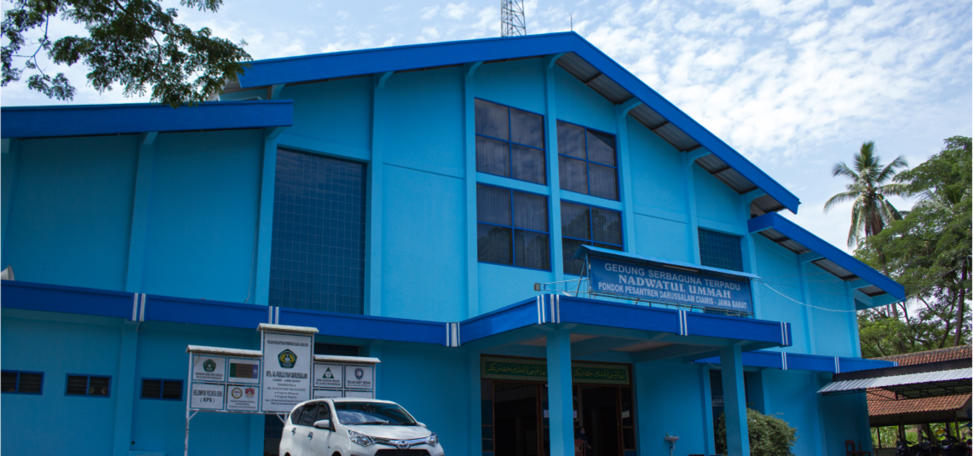 Gedung Nadwatul Umah